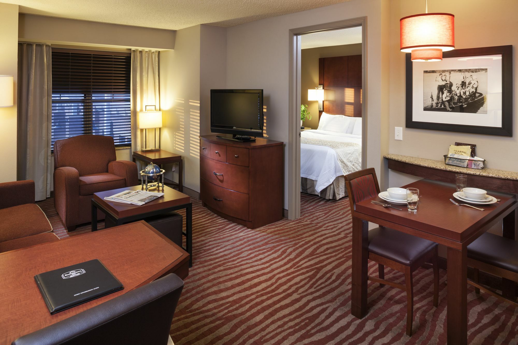Hotel Minneapolis 3*